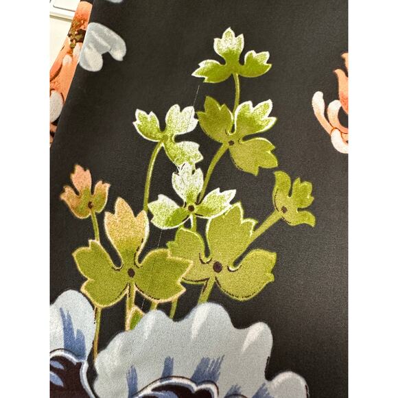 LOFT Cap Sleeve Blouse Womens Size Small Black Multicolor Floral Print - Picture 8 of 8